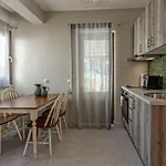 Aura Apartment