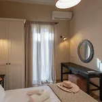 Apartment Aura