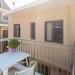 Aura Apartment *
