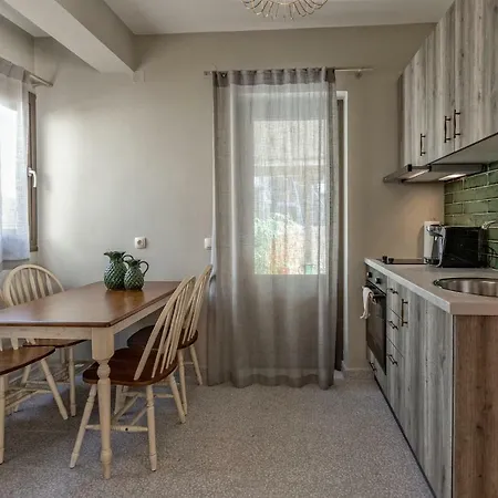 Aura Apartment