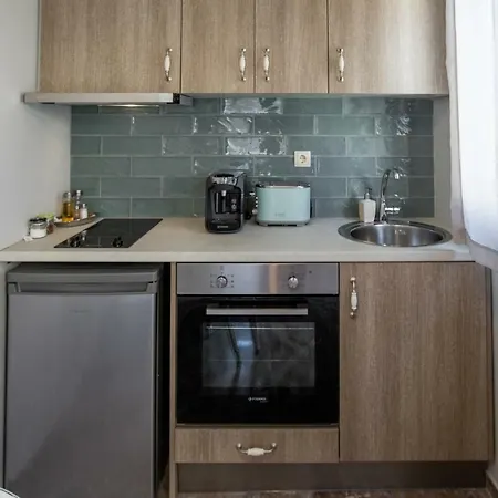 Aura Apartment *